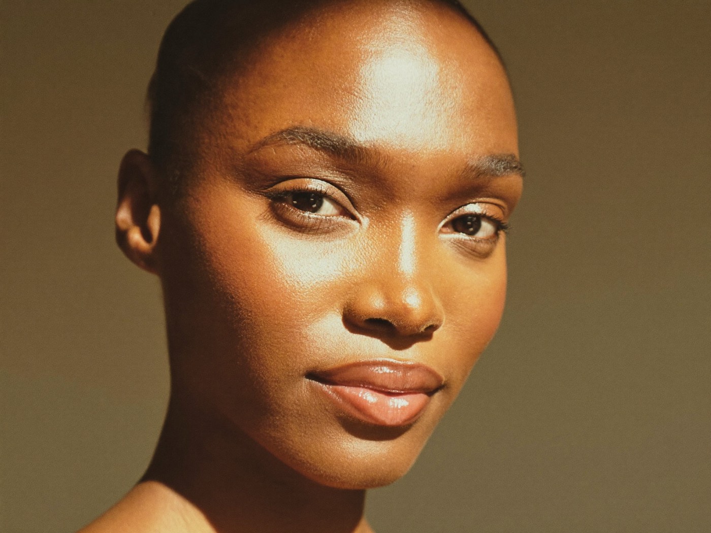 Brazilian woman with softly defined cheekbones